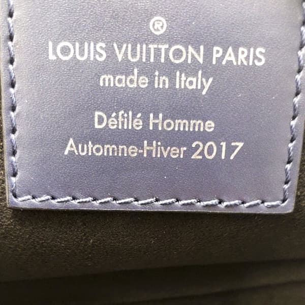 Pre-owned Louis Vuitton Epi Monogram Danube PM Blue