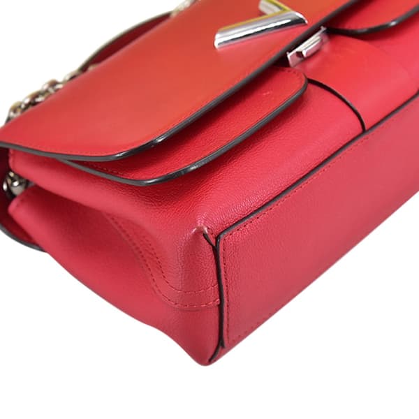 Pre-owned Louis Vuitton Monogram Cuir Plume Ecume Very Chain Bag Red