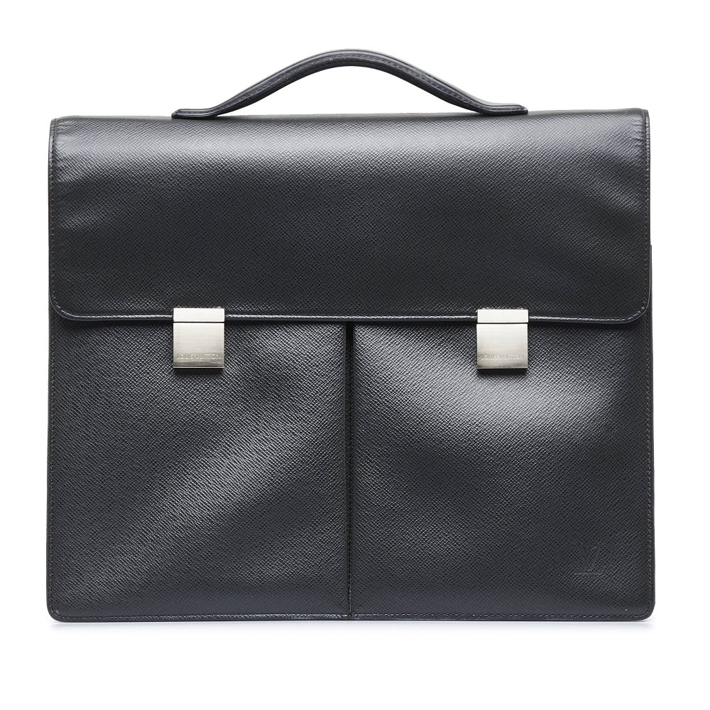 image of Pre-owned Louis Vuitton Taiga Serviette Khazan Black