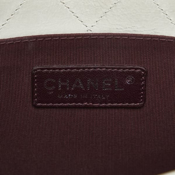 Pre-owned Chanel Old Medium Bicolor Shearling Boy Flap White