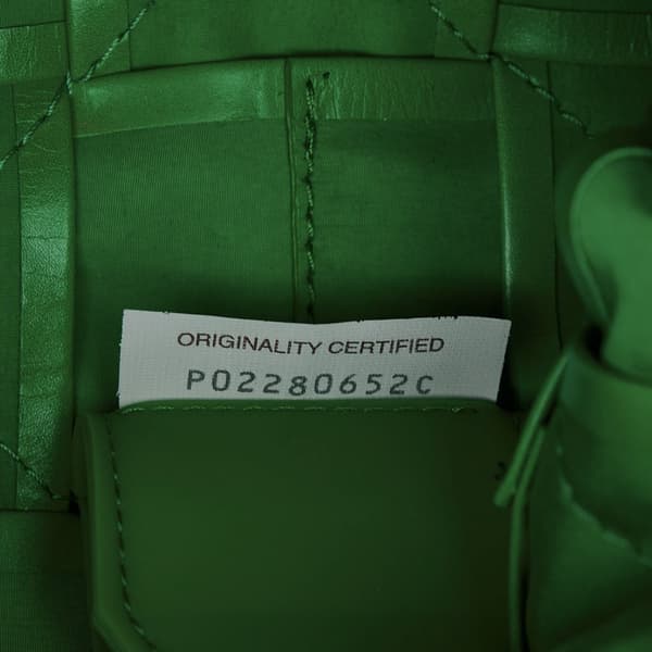 Pre-owned Bottega Veneta Maxi Nappa Intrecciato Cassette Crossbody Green
