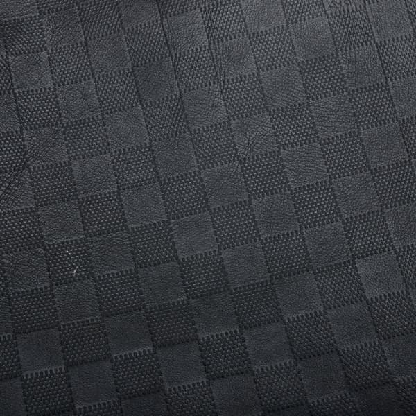 Pre-owned Louis Vuitton Damier Infini District MM Black