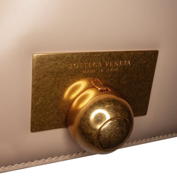 Pre-owned Bottega Veneta BV Classic Crossbody Bag Brown
