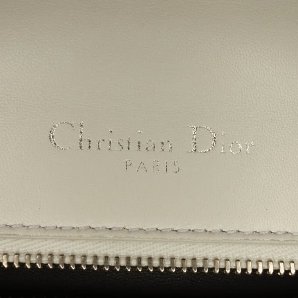Pre-owned Dior Medium Patent Diorama White
