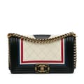 Miniatyrbilde 1 av 10: Pre-owned Chanel Crest-Embellished Medium Boy Bag White