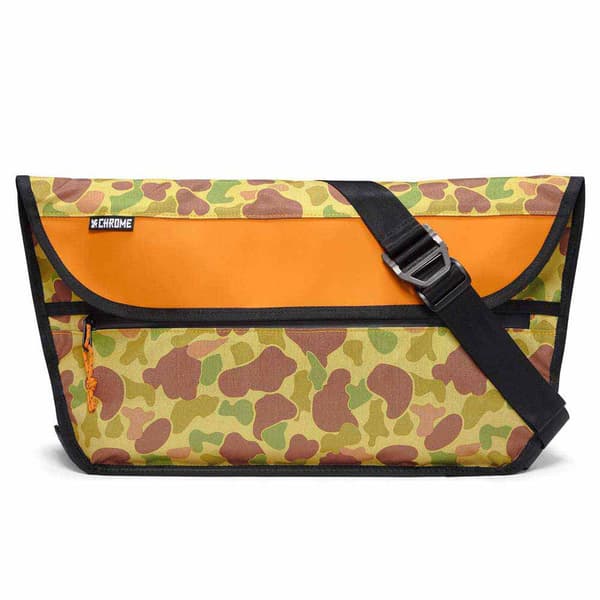 Chrome Crossbody Simple Messenger M 15l Flerfärgad