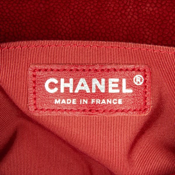Pre-owned Chanel Old Medium Quilted Caviar Boy Flap Red