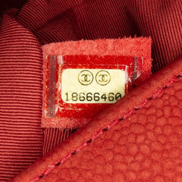 Pre-owned Chanel Old Medium Quilted Caviar Boy Flap Red