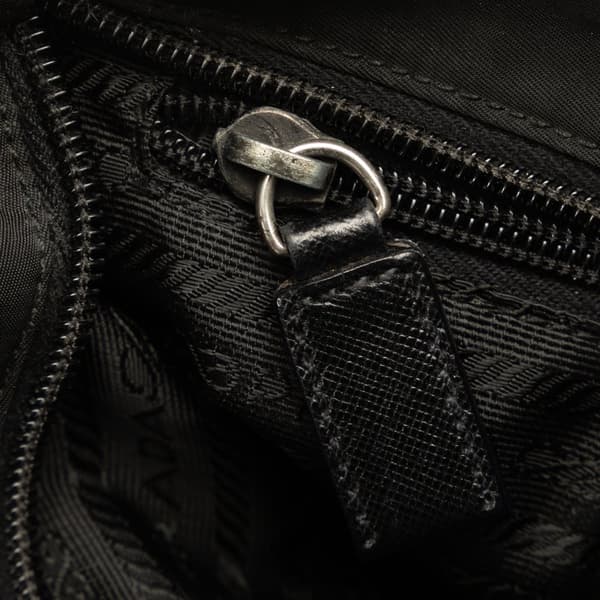 Pre-owned Prada Tessuto Buckle Messenger Bag Black