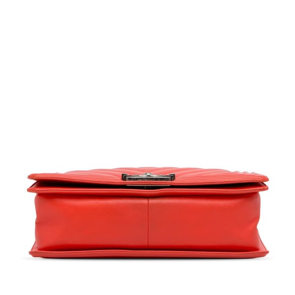 Pre-owned Chanel Old Medium Chevron Calfskin Boy Flap Red