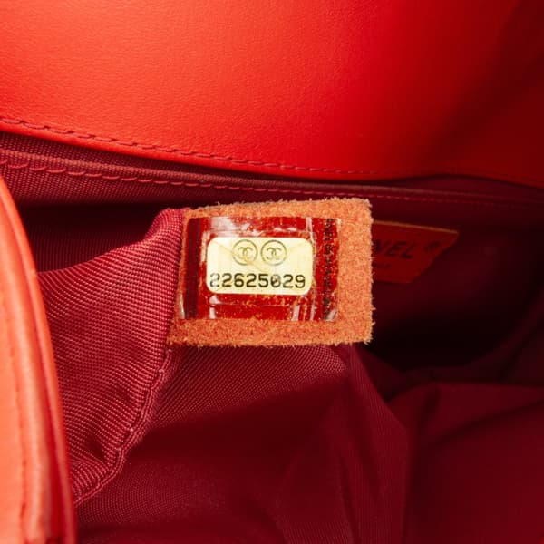 Pre-owned Chanel Old Medium Chevron Calfskin Boy Flap Red