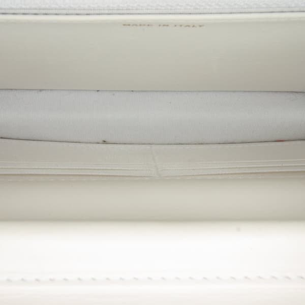 Pre-owned Chanel Enchained Wallet on Chain White