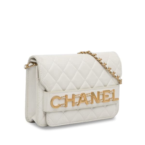 Pre-owned Chanel Enchained Wallet on Chain White