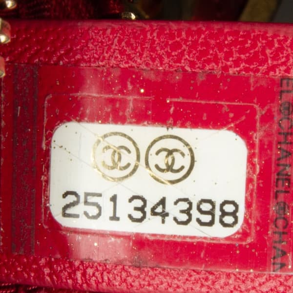Pre-owned Chanel Small Chevron Lambskin Gabrielle Crossbody Red