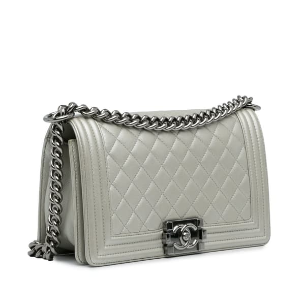 Pre-owned Chanel Old Medium Quilted Caviar Boy Flap Silver