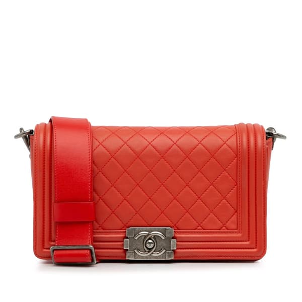 Pre-owned Chanel Old Medium Quilted Lambskin and Stingray Strap Boy Flap Red