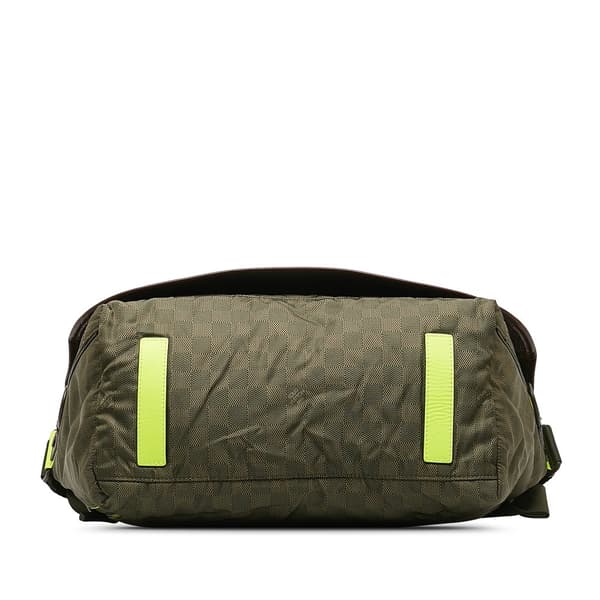 Pre-owned Louis Vuitton Damier Challenge Messenger Bag Green