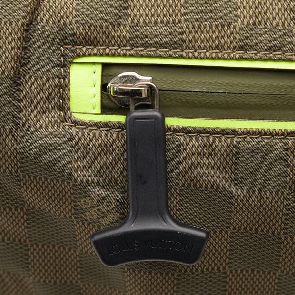 Pre-owned Louis Vuitton Damier Challenge Messenger Bag Green