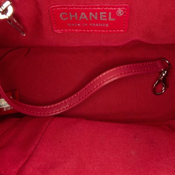 Pre-owned Chanel Small Tweed Gabrielle Crossbody Red