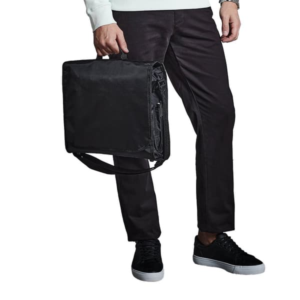 Quadra Messenger Bag