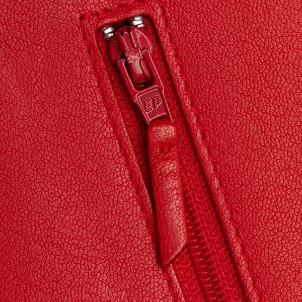 Pre-owned Chanel Grained Calfskin CC Box Wallet On Chain Red