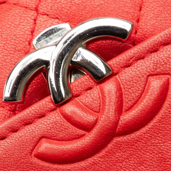 Pre-owned Chanel Grained Calfskin CC Box Wallet On Chain Red