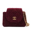 Miniatyrbild 1 av 10: Pre-owned Chanel CC Tweed Crossbody Red