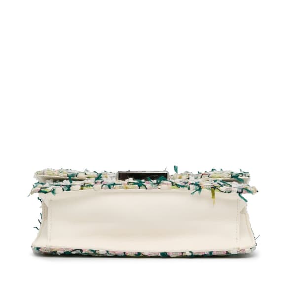 Pre-owned Chanel Tweed Beauty Lock Flap Bag Green