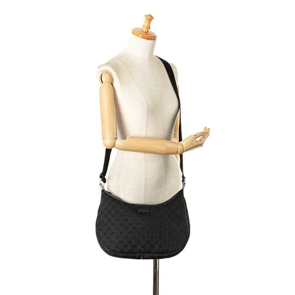 Pre-owned Gucci GG Canvas Crossbody Black