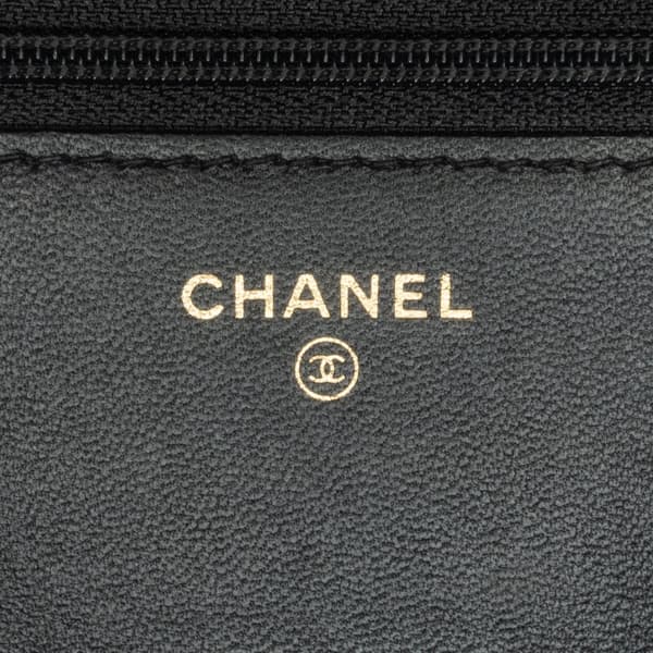 Pre-owned Chanel Pleated Crumpled Chevron Le Boy Wallet On Chain Black