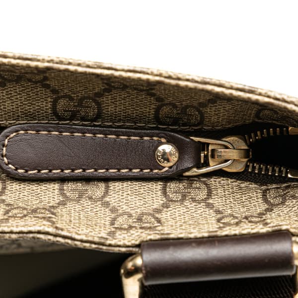 Pre-owned Gucci GG Supreme Crossbody Brown