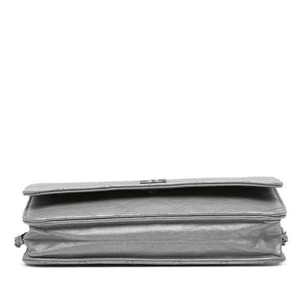 Pre-owned Chanel CC Quilted Aged Calfskin Wallet On Chain Silver
