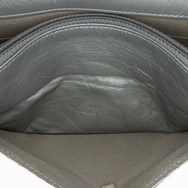 Pre-owned Chanel CC Quilted Aged Calfskin Wallet On Chain Silver