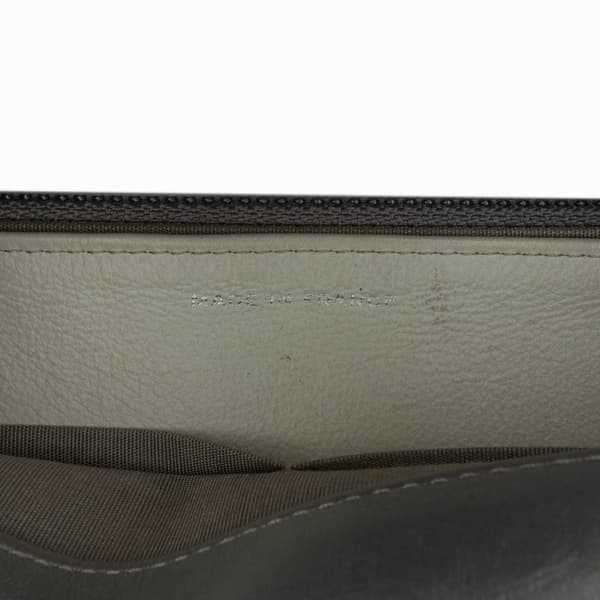 Pre-owned Chanel CC Quilted Aged Calfskin Wallet On Chain Silver