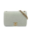 Pikkukuva 1 / 8: Pre-owned Chanel Quilted Shearling Chain Flap Gray