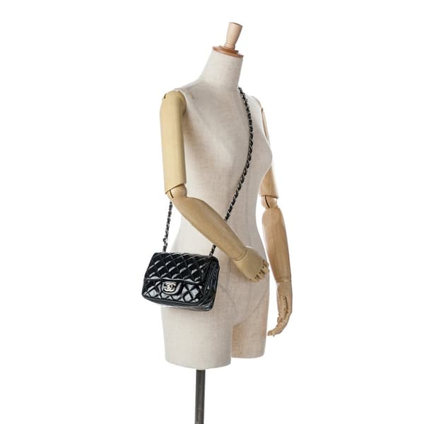 Pre-owned Chanel Mini Square Classic Patent Single Flap Black