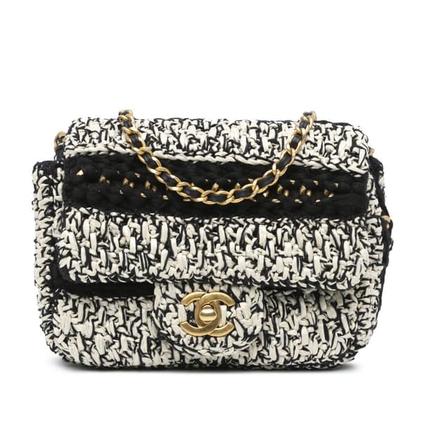 Pre-owned Chanel Raffia Braided with Love Flap White