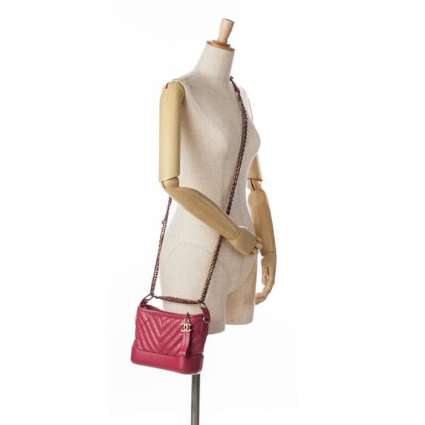 Pre-owned Chanel Small Chevron Aged Calfskin Gabrielle Crossbody Pink