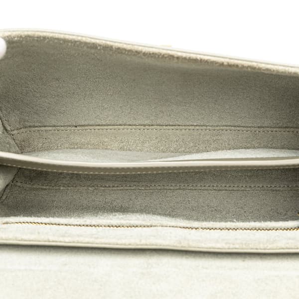 Pre-owned Celine Teen Smooth Calfskin Soft 16 Crossbody Green