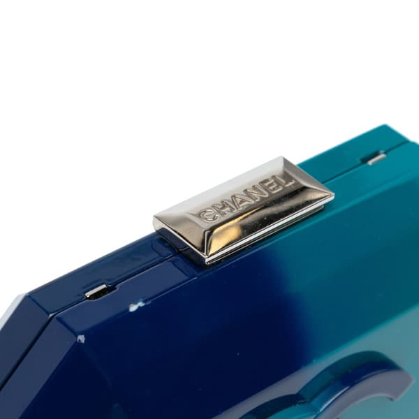 Pre-owned Chanel CC Ombre Acrylic Clutch on Chain Blue