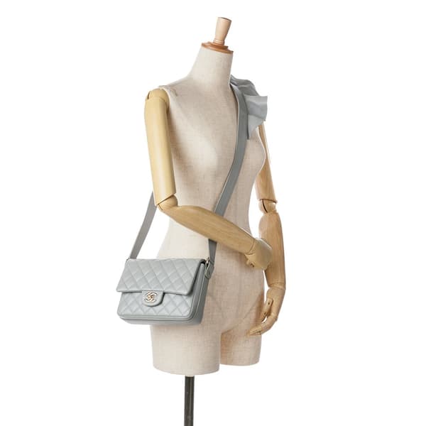 Pre-owned Chanel Quilted Calfskin Bolero de Chanel Flap Gray