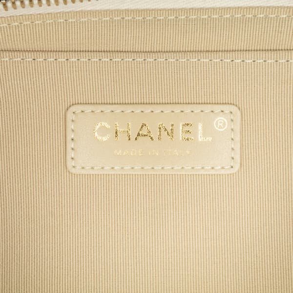 Pre-owned Chanel Mini Metallic Lambskin Like a Wallet Flap Bag Pink
