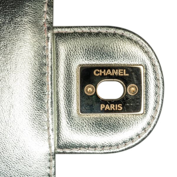 Pre-owned Chanel Mini Metallic Lambskin Like a Wallet Flap Bag Pink