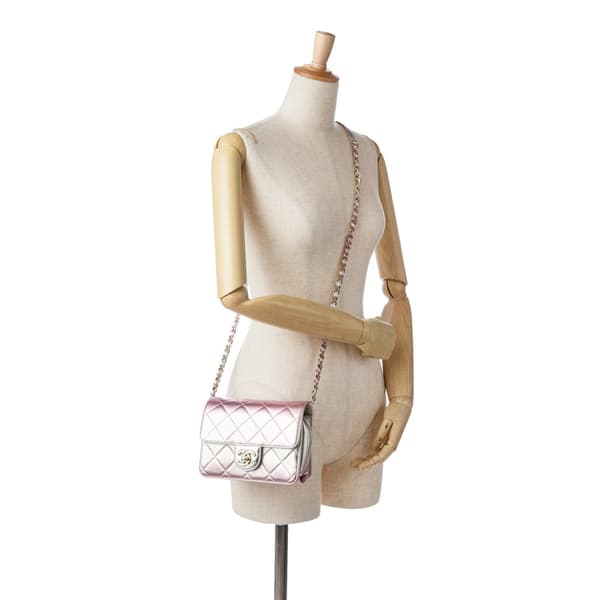 Pre-owned Chanel Mini Metallic Lambskin Like a Wallet Flap Bag Pink