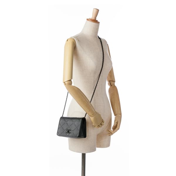 Pre-owned Chanel Mini Calfskin Propeller Flap Black