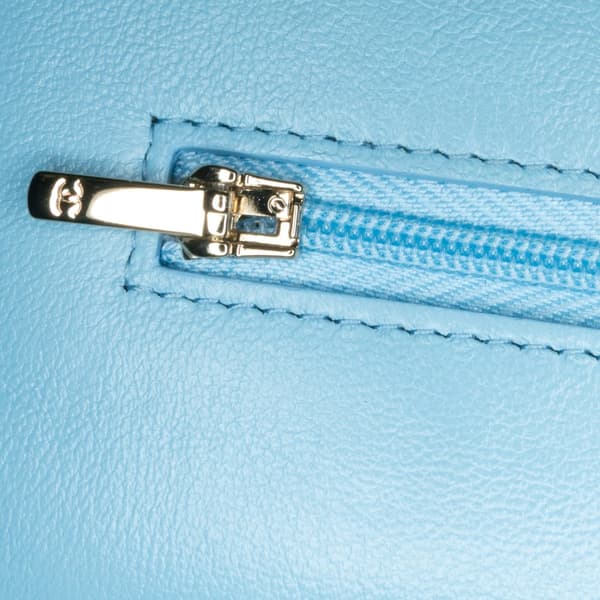Pre-owned Chanel Quilted Lambskin Candy Chain Wallet on Chain Blue