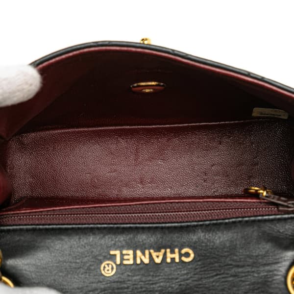 Pre-owned Chanel Mini Square Quilted Lambskin Single Flap Black