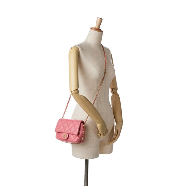Pre-owned Chanel Small Quilted Lambskin Dynasty Flap Pink