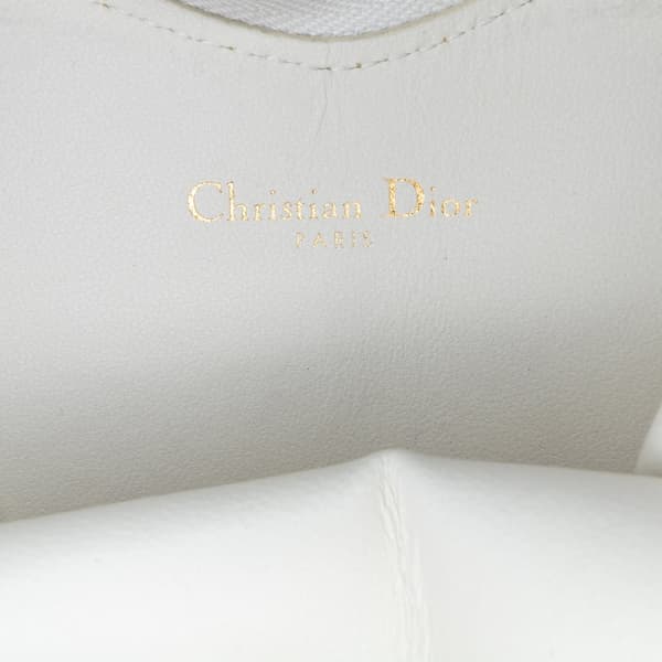 Pre-owned Dior DiorAmour Caro Heart Pouch with Chain White