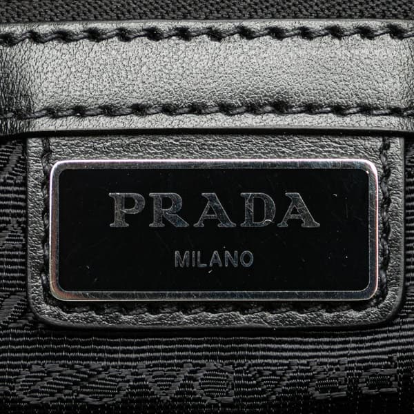 Pre-owned Prada Vitello Comics Crossbody White